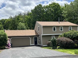 5 Roderick Cir, Nashua, NH 03062