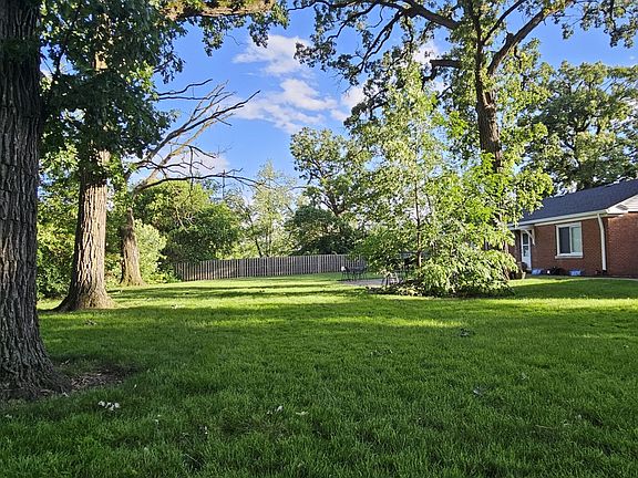 2nd image of 16225 Forest Ave