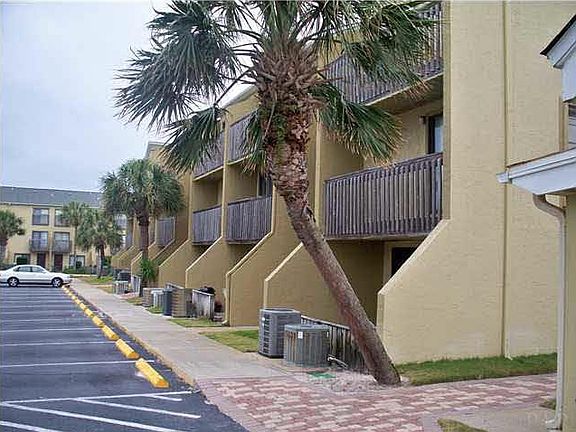 3rd image of 5717 Thomas Dr Unit 148