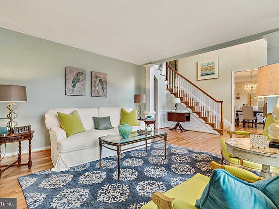 3rd image of 6473 Whites Mill Ln