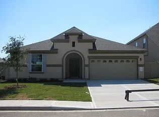 2801 Braids Dr, Laredo, TX 78045