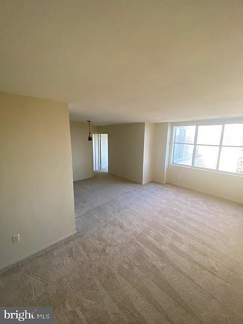 1st image of 6621 Wakefield Dr APT 920