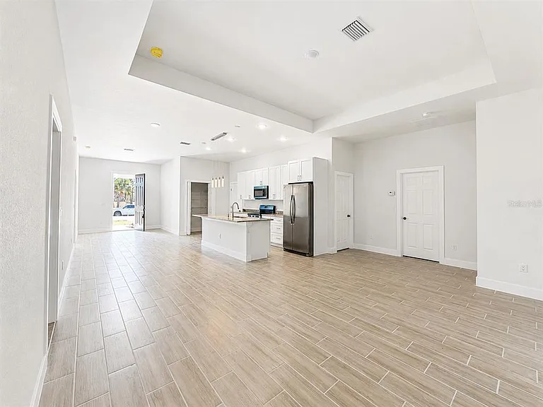 358 Albatross Rd — Photo 12