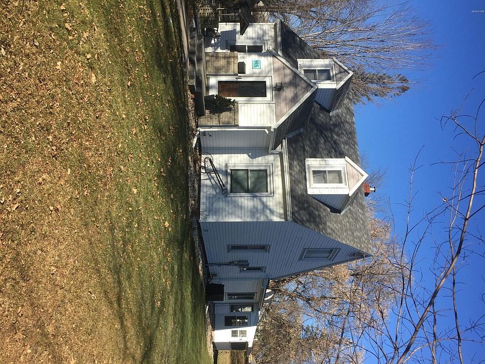 1st image of 915 Becker Ave SE