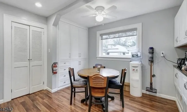 34 Cypress St — Photo 17