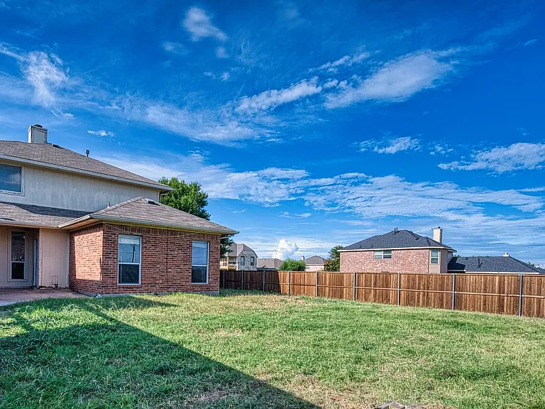 1532 Tanglewood Dr — Photo 46
