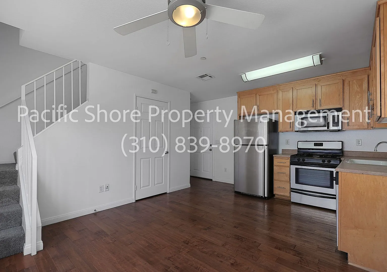 3610 Motor Apartments — Photo 3