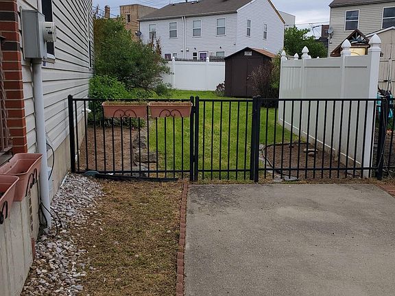 2nd image of 1311 Ogden Ct