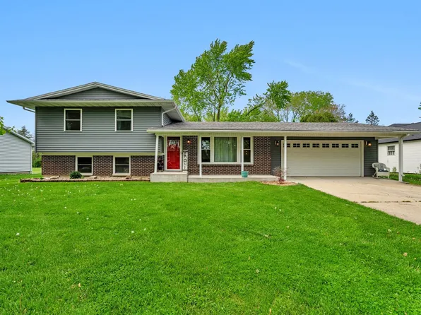 114 Morgan St, Dwight, IL 60420