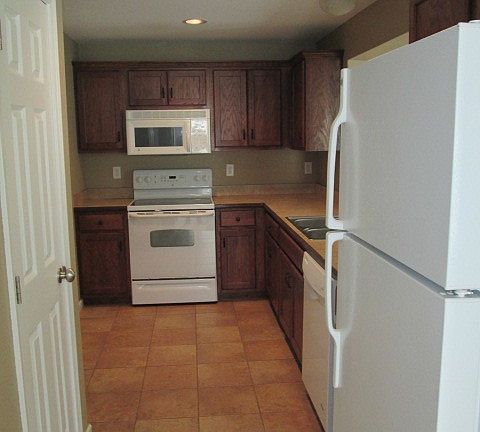 5th image of 2717 Kathie Dr
