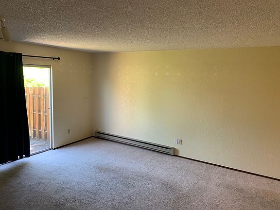 4th image of 710B 10th St NE