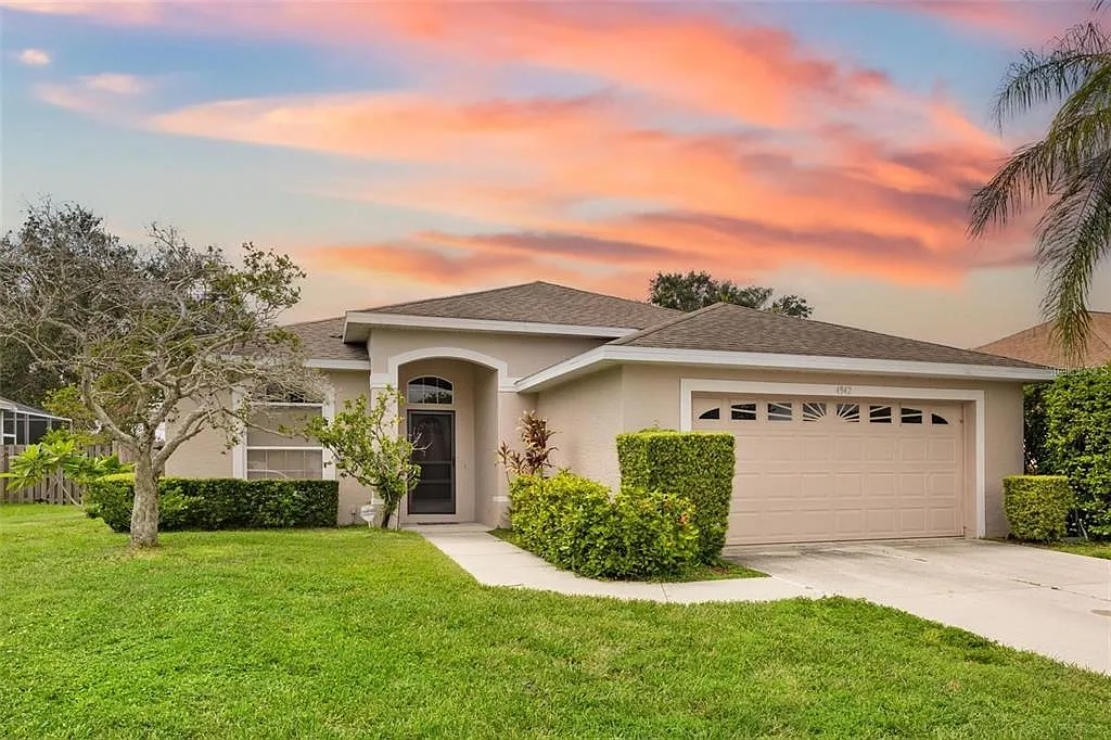 3 bed, 2.0 bath, 1454 sqft, $3,500 — Photo 1