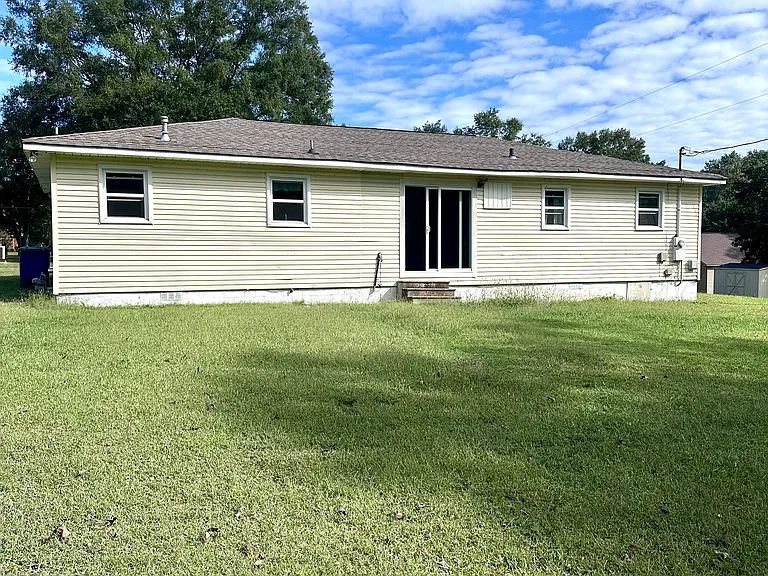 340 Pine Haven Rd — Photo 18