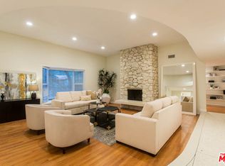 4472 Louise Ave, Encino, CA 91316