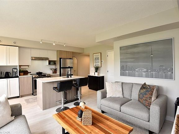 5th image of 1135 Cooke Blvd #112