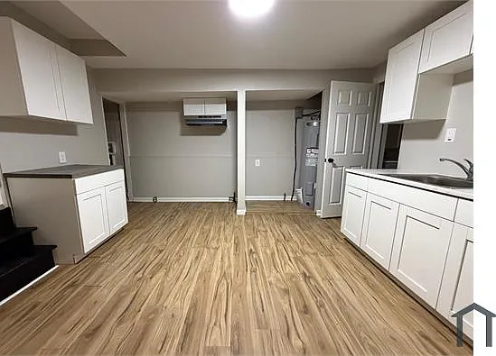 2221 W Madison St — Photo 5