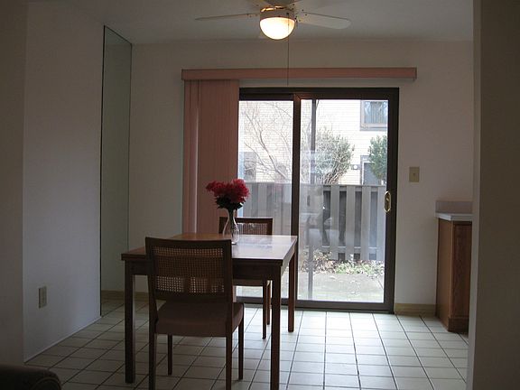 5th image of 513 Turnberry Ln