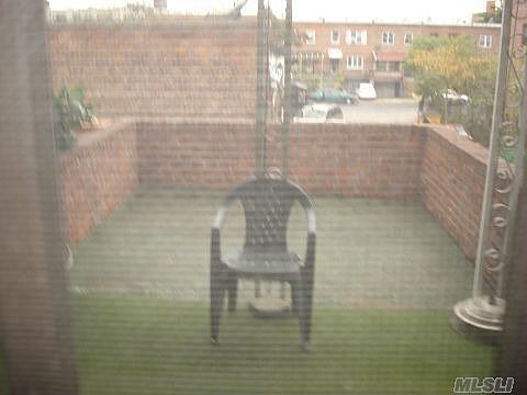 4th image of 1707 Willoughby Ave