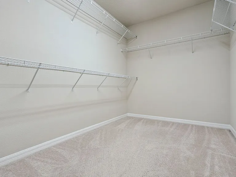 3134 Hurston Watch Ln — Photo 9