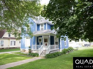 408 Williams St, Randolph, WI 53956