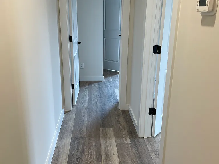 210 King St — Photo 12