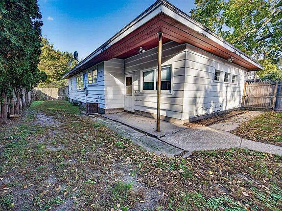 4th image of 920 Zeisler STREET