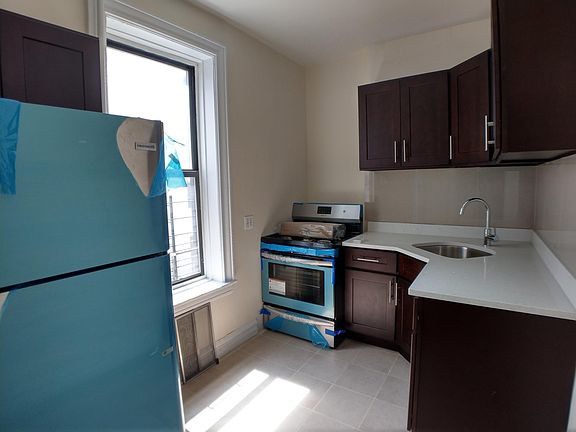 4th image of 2177 E 21st St APT 412