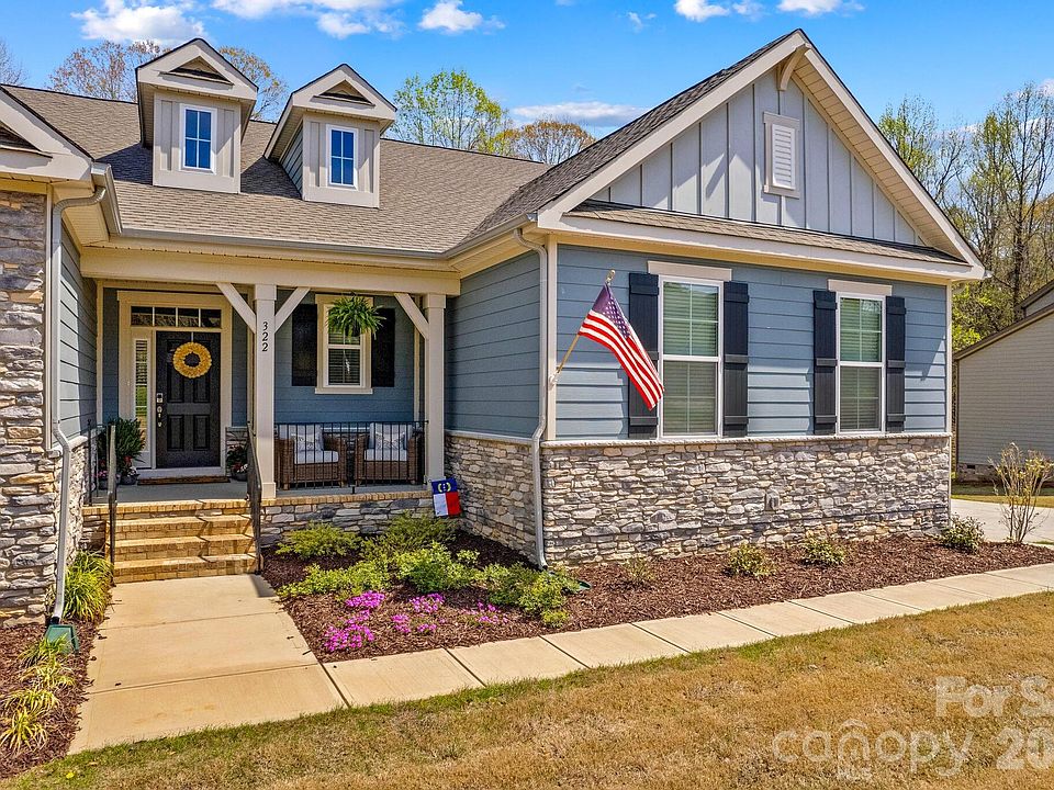 1st image of 322 Muirfield Way