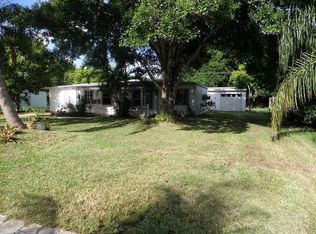 1380 4th Ct, Vero Beach, FL 32960