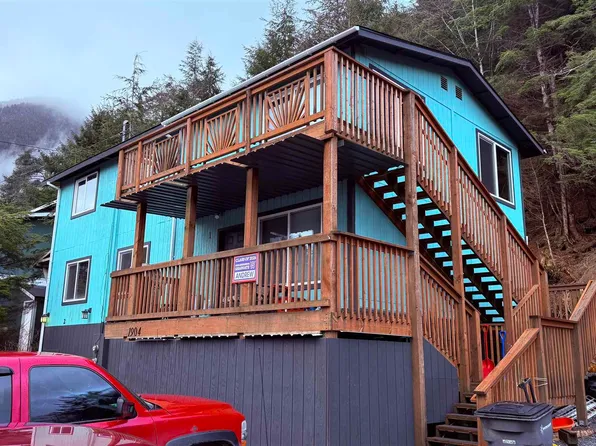 1904 Cascade Creek Rd, Sitka, AK 99835