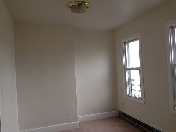 3rd image of 249 Pine St #1