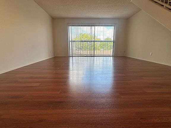 2nd image of 463 W Wilson Ave #3