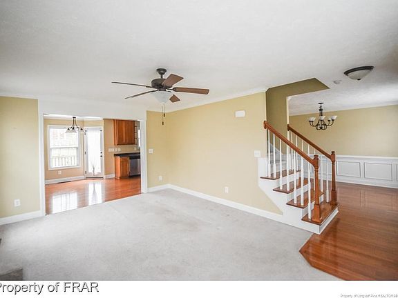 4th image of 18 Tower Dr #73