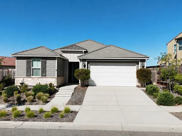 4672 Silverado Rd, Madera, CA 93636