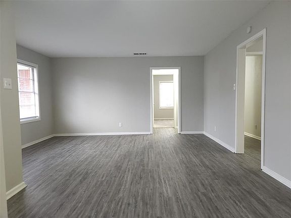 4th image of 7309 Canary Cir