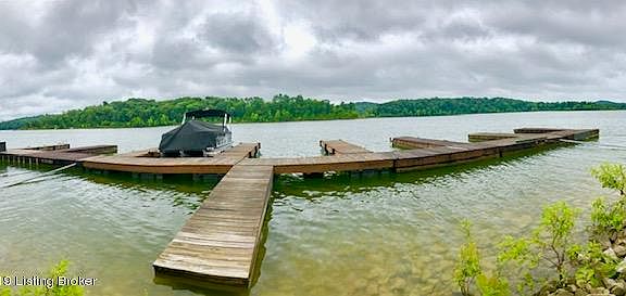 4th image of 507 Lake Shore Ln