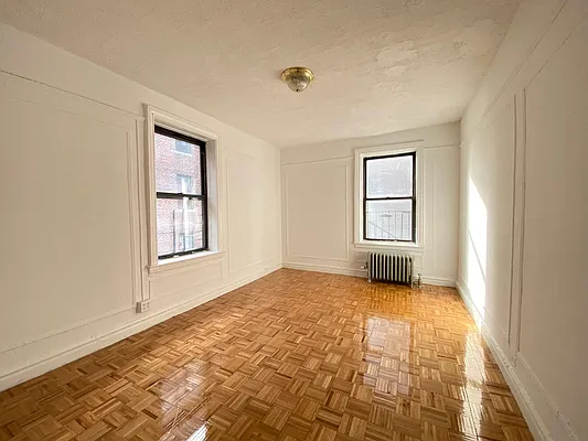 Rented by Bruma Realty LLC | media 6