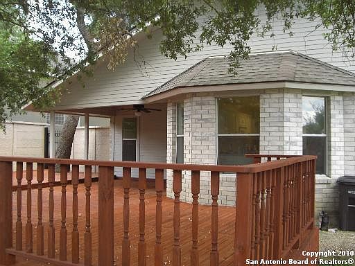 3rd image of 9010 Foxland Dr