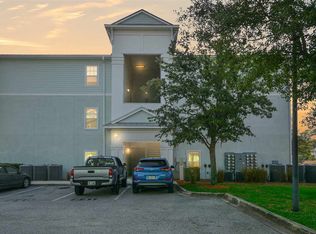 8210 Green Parrot Rd UNIT 102, Jacksonville, FL 32256