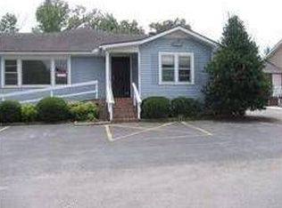 1402 Willow Dr, Manchester, TN 37355
