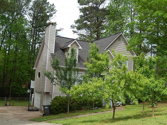 2nd image of 3206 Plymouth Rock Dr