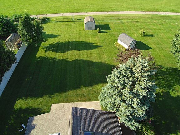3rd image of 159 Wilcox Dr