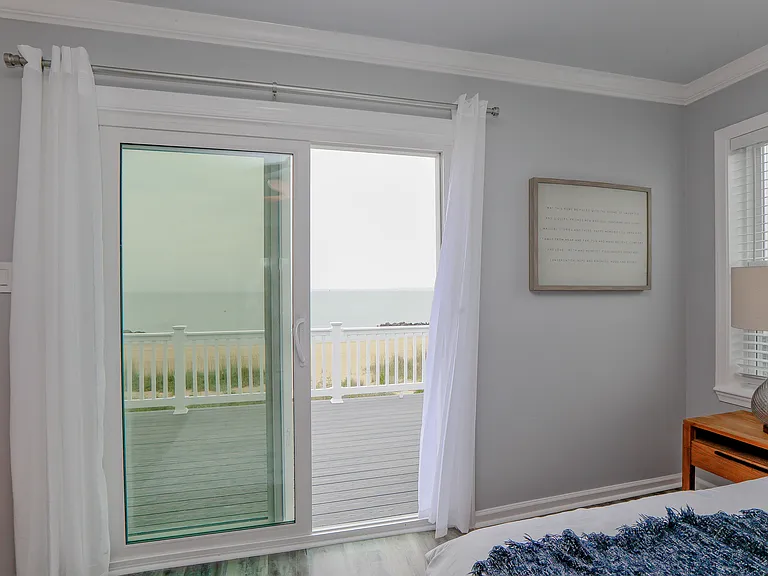 810 W Ocean View Ave #B — Photo 43
