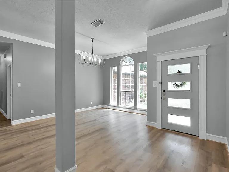 84 Oak Grove Ln — Photo 5