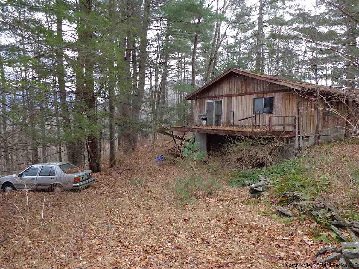 108 Circle Dr, Phoenicia, NY 12464 Zillow