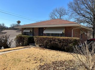 4731 Nelson Dr, Saint Louis, MO 63121