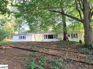 319 Robin Hood Rd, Greenville, SC 29607
