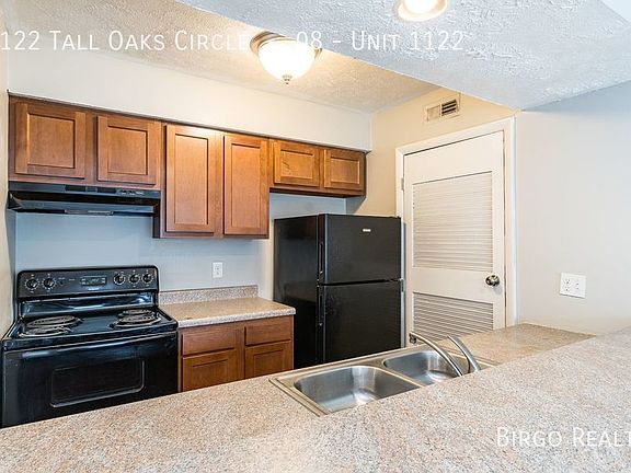 5th image of 1122 Tall Oaks Cir #8