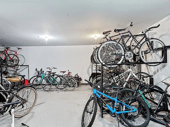 5th image of 785 Dekalb Ave APT 4D