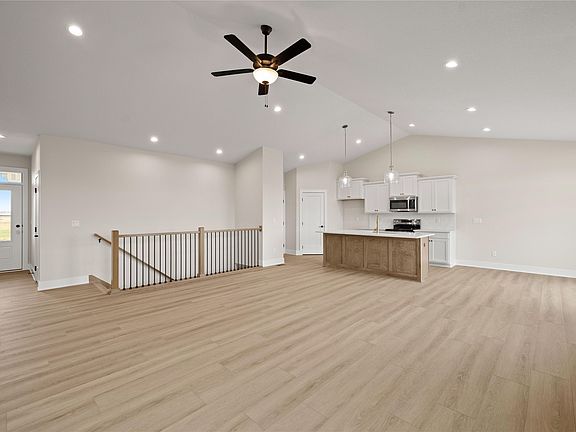 5th image of 1201 Mulberry Dr NW